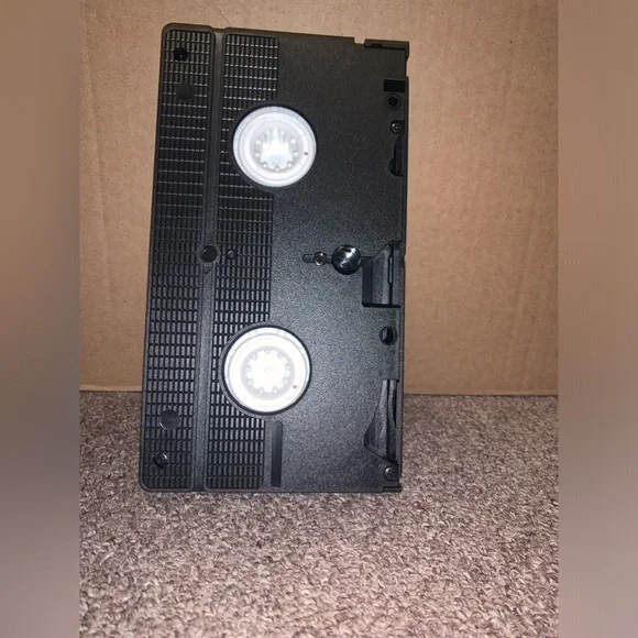 ~6/$10 MOVIES VHS/DVDS~ Under Siege 2 VHS Tape 1995 Rated R 100 Minutes - Picture 4 of 5